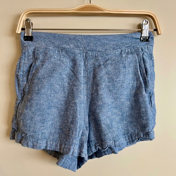 Gap Linen Shorts - Picture 1 of 3
